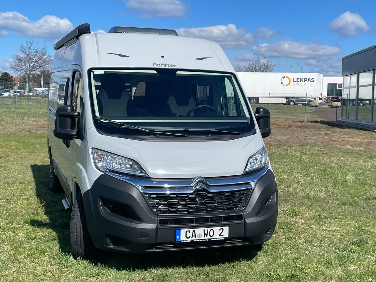 Forster Van Livin Up von Waldfrieden Camper